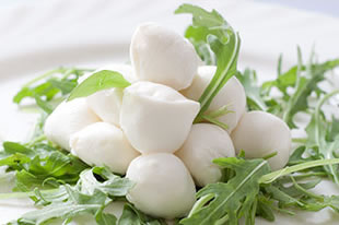 Italian Fresh mozzarella in small pieces 