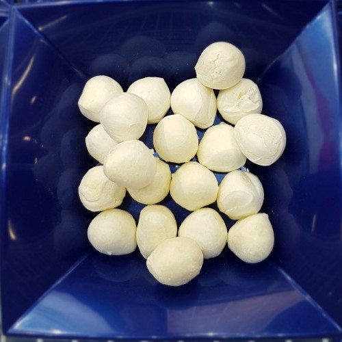 Italian IQF Frozen Pearls of Mozzarella of 10 g - bag of 1 kg